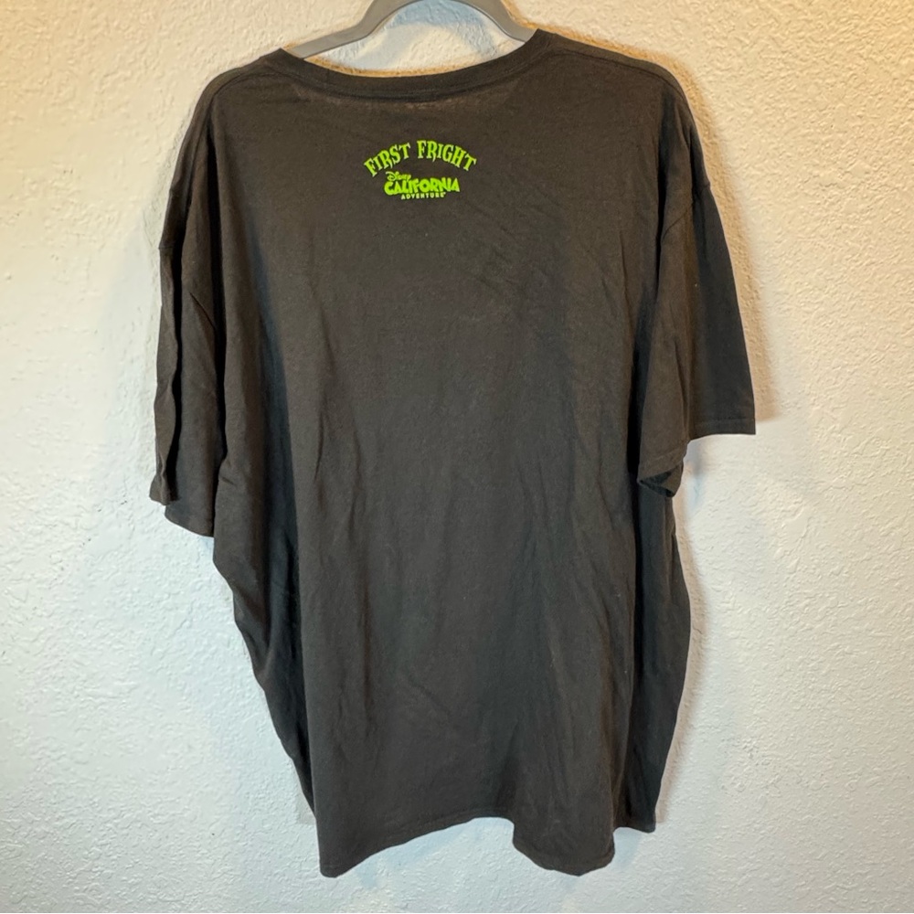 Disney Black Oogie Boogie Bash Graphic Short Sleeve Tee with Multicolor Design - Picture 4 of 6